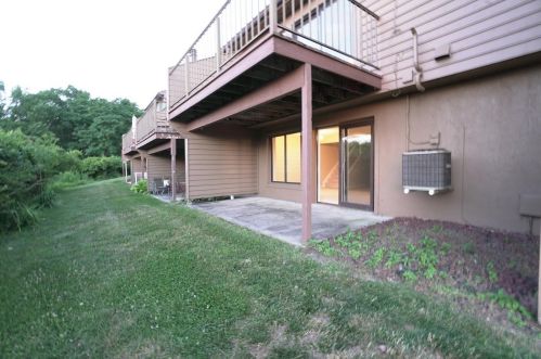 5010 Nob Hl Dr, Newport KY  41075-4096 exterior