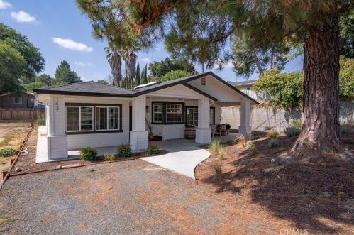 143 Vine St, Lake Nacimiento CA  93446-3736 exterior