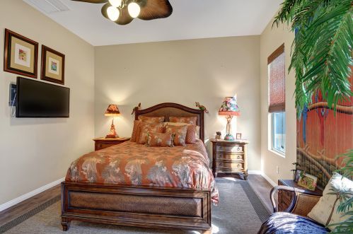 19 Orleans Rd, Rancho Mirage CA  92270-2714 exterior