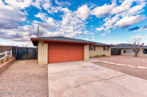 1317 Ocotillo Dr, Sierra Vista, AZ 85635-1241
