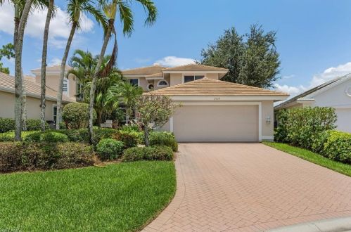 2505 High Ct, Naples, FL 34105-5664