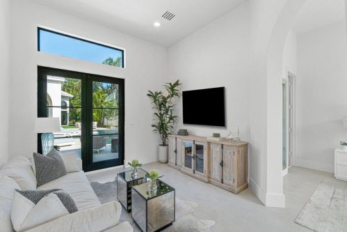 16510 Senterra Dr, Delray Beach FL  33484-6985 exterior