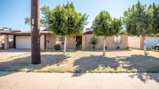 9047 39th Ave, Phoenix, AZ 85051-3320