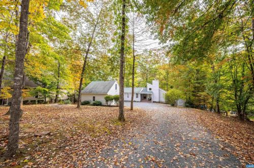 13 Piedmont Ln, Bybee VA  22963-2128 exterior