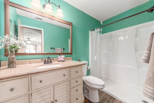 8407 Winter Gdn Pkwy, Fort Pierce FL  34951-1858 exterior