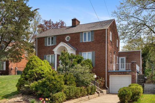 207 Hastings St, Pittsburgh, PA 15206-4425
