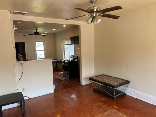 1230 35, Milwaukee WI 53215-1433 exterior