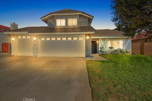 3967 Merced River Rd, Ontario, CA 91761-0244