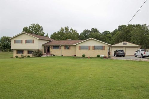 495 State Route 77, Atwood, TN 38220-2217