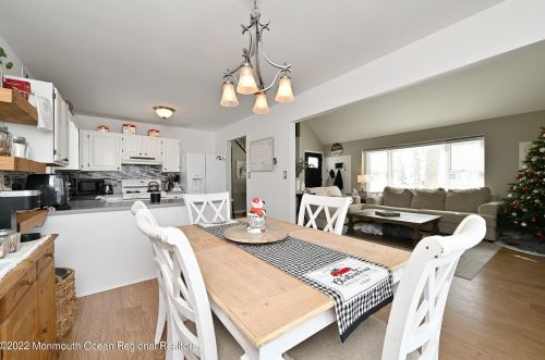 336 Briggs Ave, Lacey NJ  08731-2532 exterior