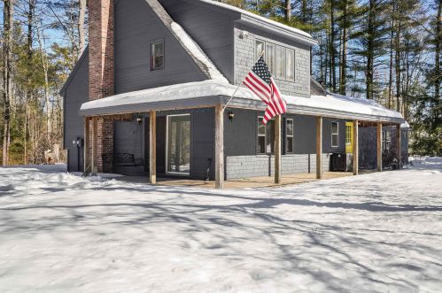 104 Deer Meadow Rd, Concord, NH 03303-7805