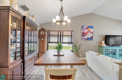 21044 Shady Vis Ln, Boca Raton FL  33428-1156 exterior