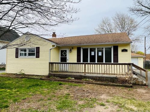 21 Concord St, Bristol, CT 06010-3609