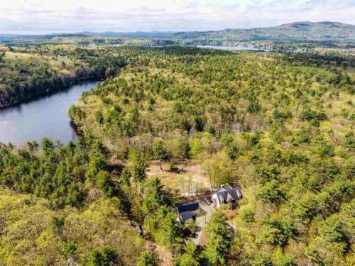 820 Witchtrot Rd, Wakefield, NH 03872-4240