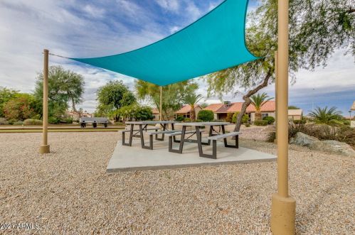 1569 Torrey Pines Ln, Chandler AZ  85249-8523 exterior