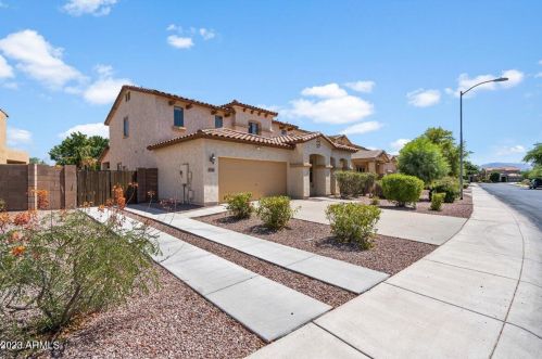 17609 Port Royale Ln, Sun City, AZ 85388-7791