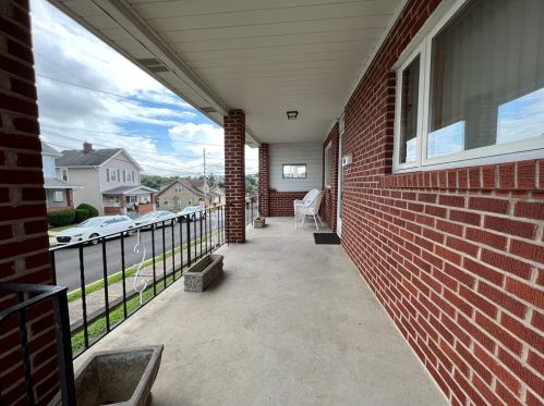 505 Giffin Ave, Canonsburg, PA 15317-2033
