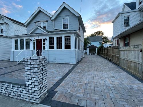 9118 118th St, Jamaica NY  11418-3131 exterior