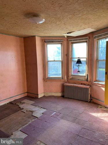 4745 Mascher St, Philadelphia PA  19120-4207 exterior