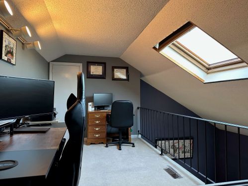 39 Bluestone Dr, Nashua NH  03060-6824 exterior