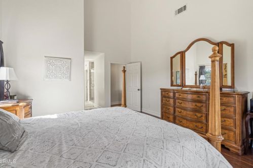 815 Vista Grande Dr, Santa Paula CA  93060-1335 exterior