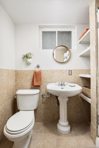 2648 Eudora St, Denver CO 80222-7320 exterior