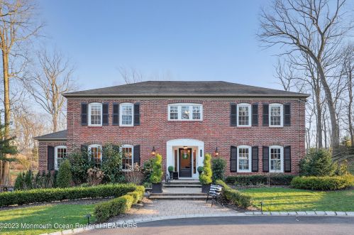 162 Borden Rd, Middletown NJ  07748-3050 exterior