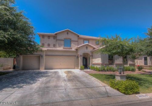 31214 Trail Dust Dr, San Tan Valley, AZ 85143-4139