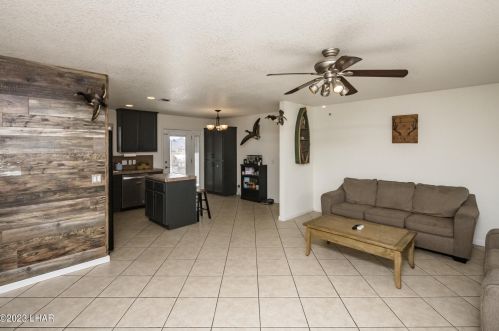 2400 Tigertail Dr, Lake Havasu City AZ  86403-4975 exterior