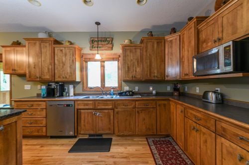 5102 Mary Allen Ln, Brainerd MN  56401-7989 exterior