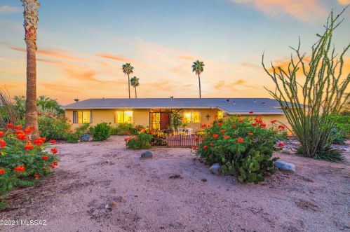 1161 Sahara Palms Dr, Tucson, AZ 85704-2806