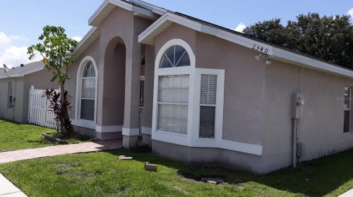 2340 Harbor Town Dr, Kissimmee, FL 34744-5142