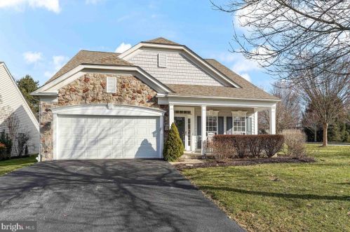 118 Petunia Dr, Kennett Sq, PA 19348-1542
