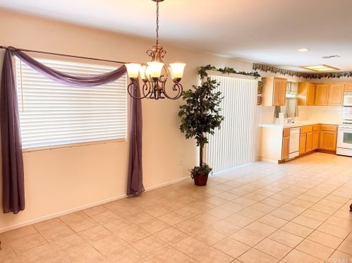 12030 Edenoaks Rd, Victorville, CA 92392-1206