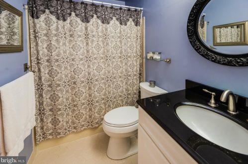 12 Pagoda Ct, Lawrence Township NJ  08648-4829 exterior