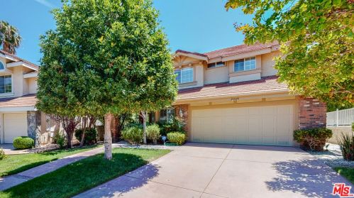 25504 Clemens Ct, Santa Clarita, CA 91381-1526