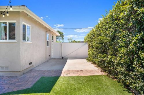 6025 Kelton Ave, La Mesa CA  91942-2728 exterior