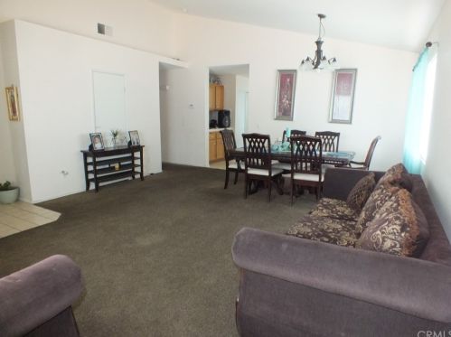 11883 Pepperwood St, Victorville, CA 92392-1222