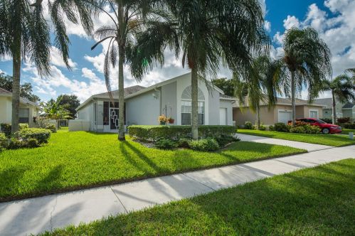 7696 Mansfield Hollow Rd, Delray Beach, FL 33446-3315