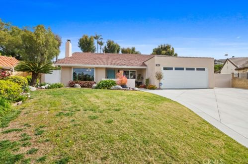 2443 Orangeview Ln, Orange, CA 92867-1824