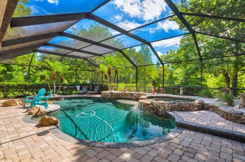 3202 Coconut Grove Rd, Land O Lakes FL  34639-6735 exterior