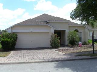 916 Balmoral Dr, Davenport, FL 33896-5048