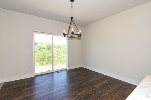 637 Annecy Park Cir, Waterford WI  53185-4262 exterior