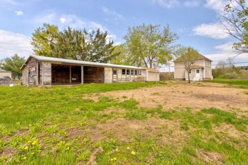 191 Lee St, Middletown CT  06457-5601 exterior