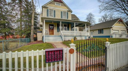 72 Lincoln Ave, Atlantic Highlands, NJ 07716-1330