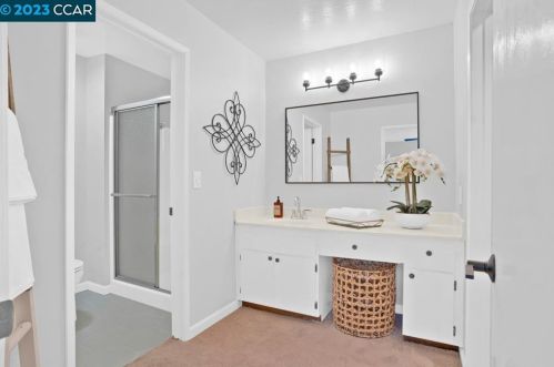 1755 Lindo St, Benicia CA  94510-2342 exterior