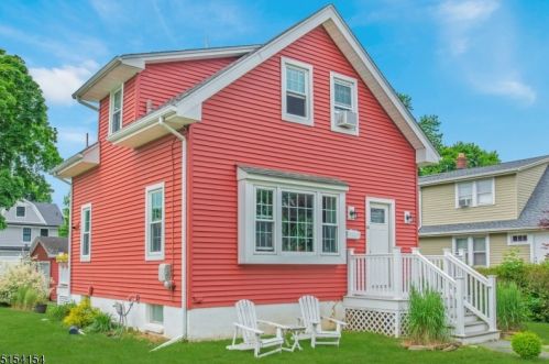 66 Fairchild Ave, Greystone Park, NJ 07950-1747