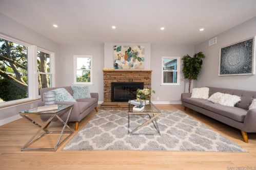 3486 Mountain View Dr, San Diego CA  92116-1950 exterior