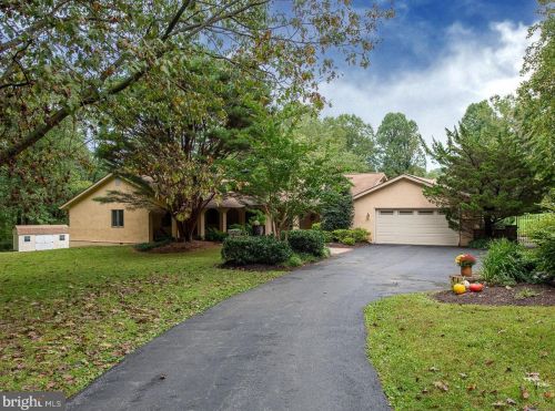 435 Reeds Rd, Downingtown, PA 19335-1231
