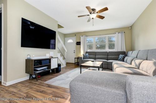 126 Primrose Ln, Bricktown NJ  08724-1432 exterior